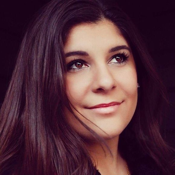 Meet your Posher, Lexi - Picture 1 of 1